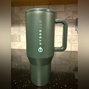 SOLD - HydroJug 40oz Traveler - PINE